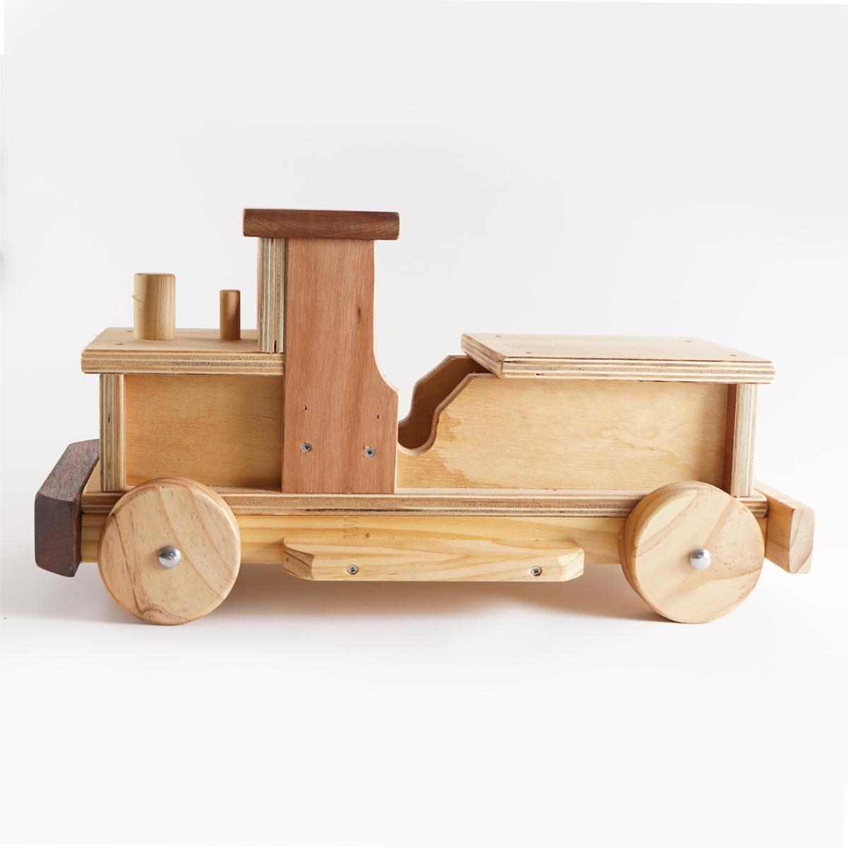 Engine 165 00 Pioneer Wooden Toys